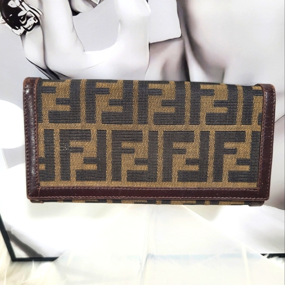 Fendi Handbags - FENDI Wallet Zukka Beige Canvas x Leather Authentic